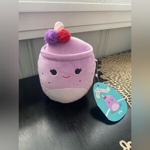 Squishmallows Vie the Berry Smoothie 5”